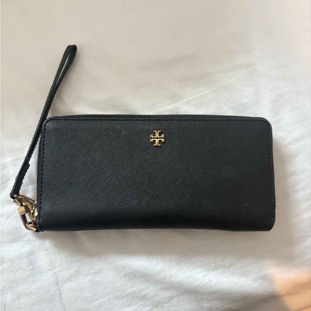Tory Burch Black Saffiano Zip Wrist Wallet with Gold Logo